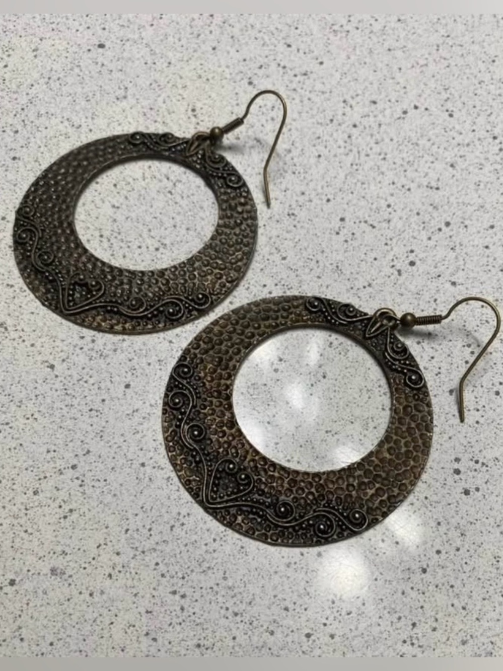 Pebble Texture Heart Swirls Open Round Brass Earrings
